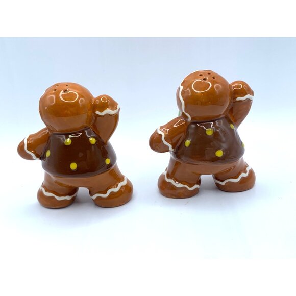 Gingerbread Man Ceramic Salt and Pepper Shakers Set Hand Wash Only Holiday Decor - Picture 5 of 9